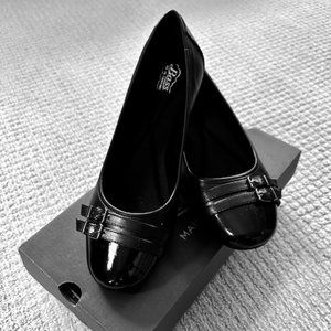 G.H. Bass & Co Melanie Flats